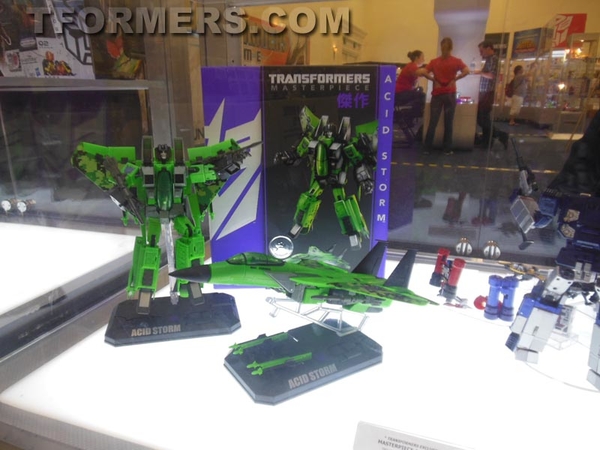 Transformers=botcon 2013 Generatations Prime Paltinum  (200 of 424)